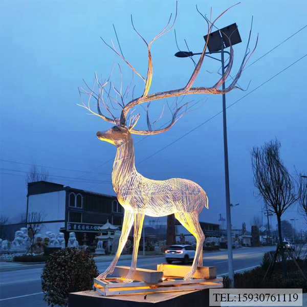 不銹鋼夜間發光鹿動物雕塑定制廠家